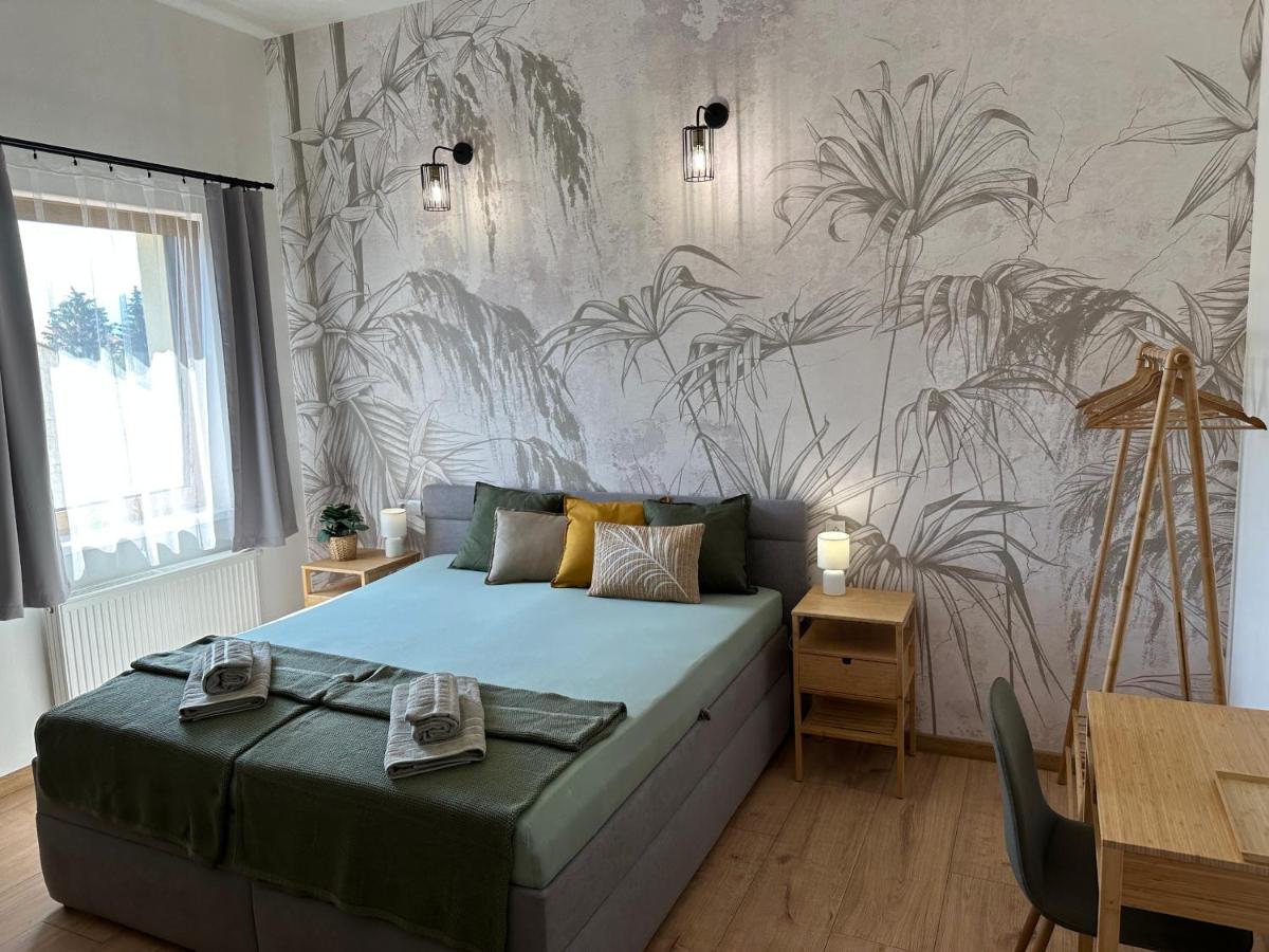 Green Apartment - City Centre - Main Square Lipótszentmiklós Kültér fotó